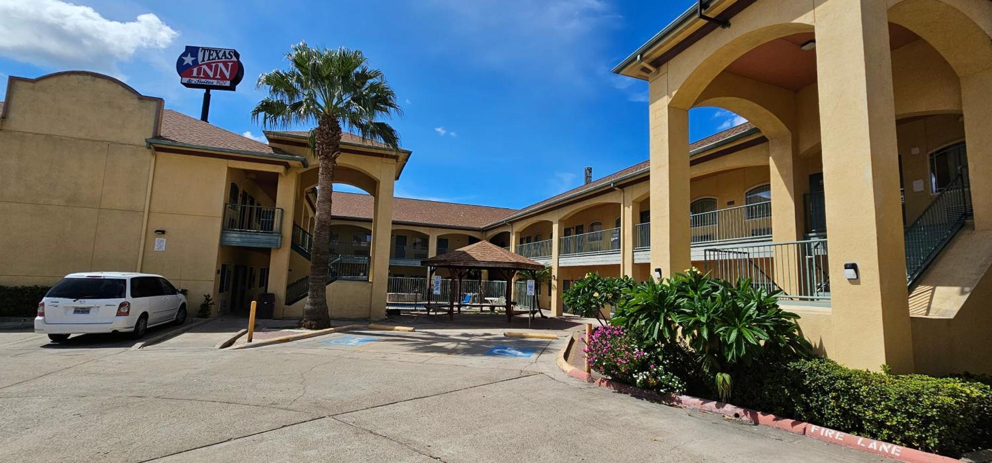 Texas Inn And Suites Rgv Единбург Екстер'єр фото