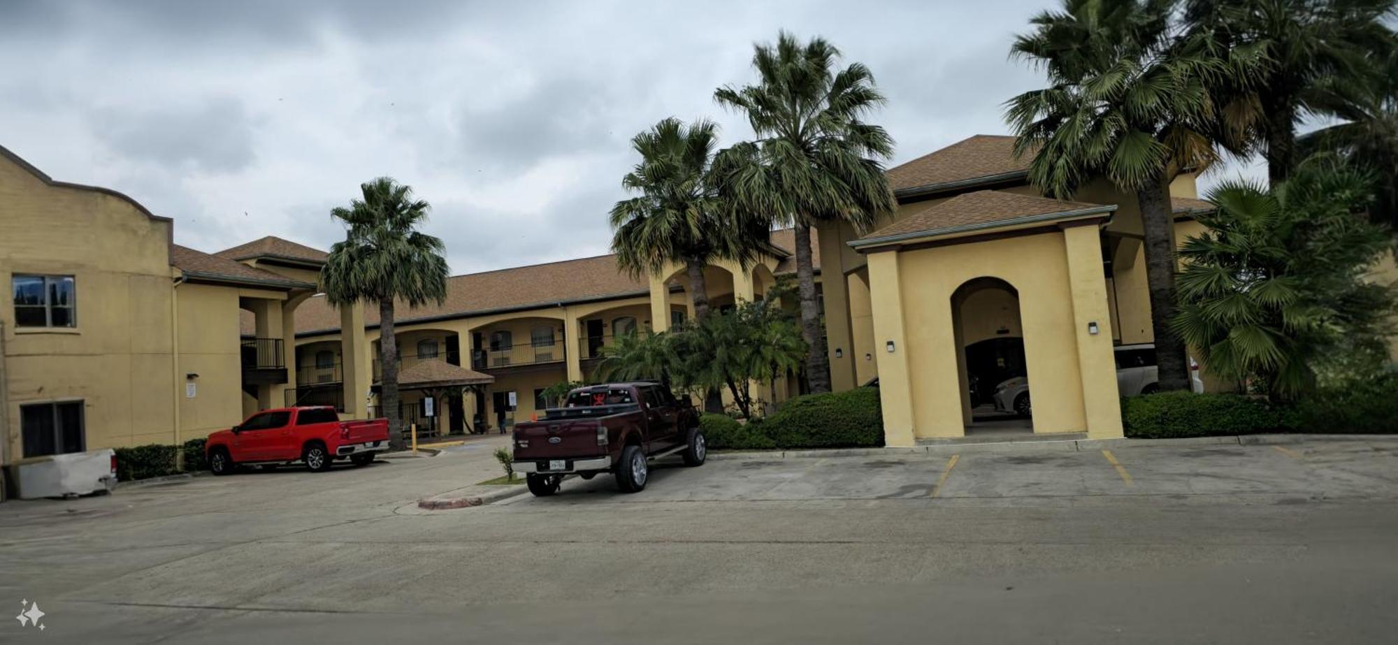 Texas Inn And Suites Rgv Единбург Екстер'єр фото