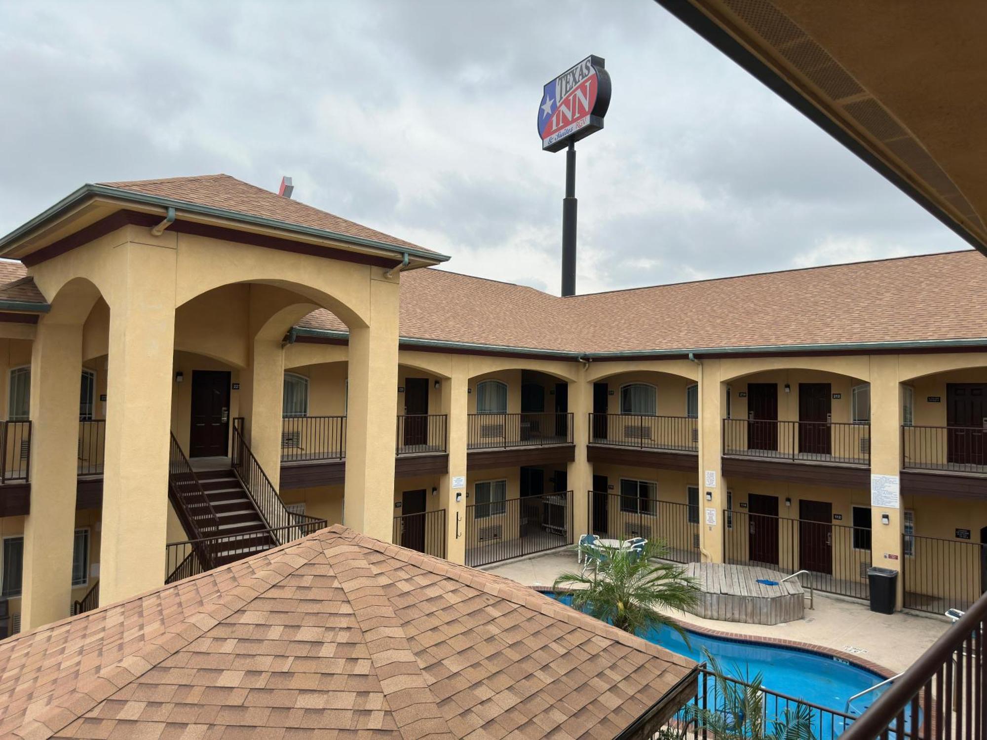Texas Inn And Suites Rgv Единбург Екстер'єр фото